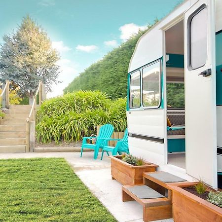 Mountviews Glamping- Retro Caravan Getaway Hotel Taupo Exterior photo