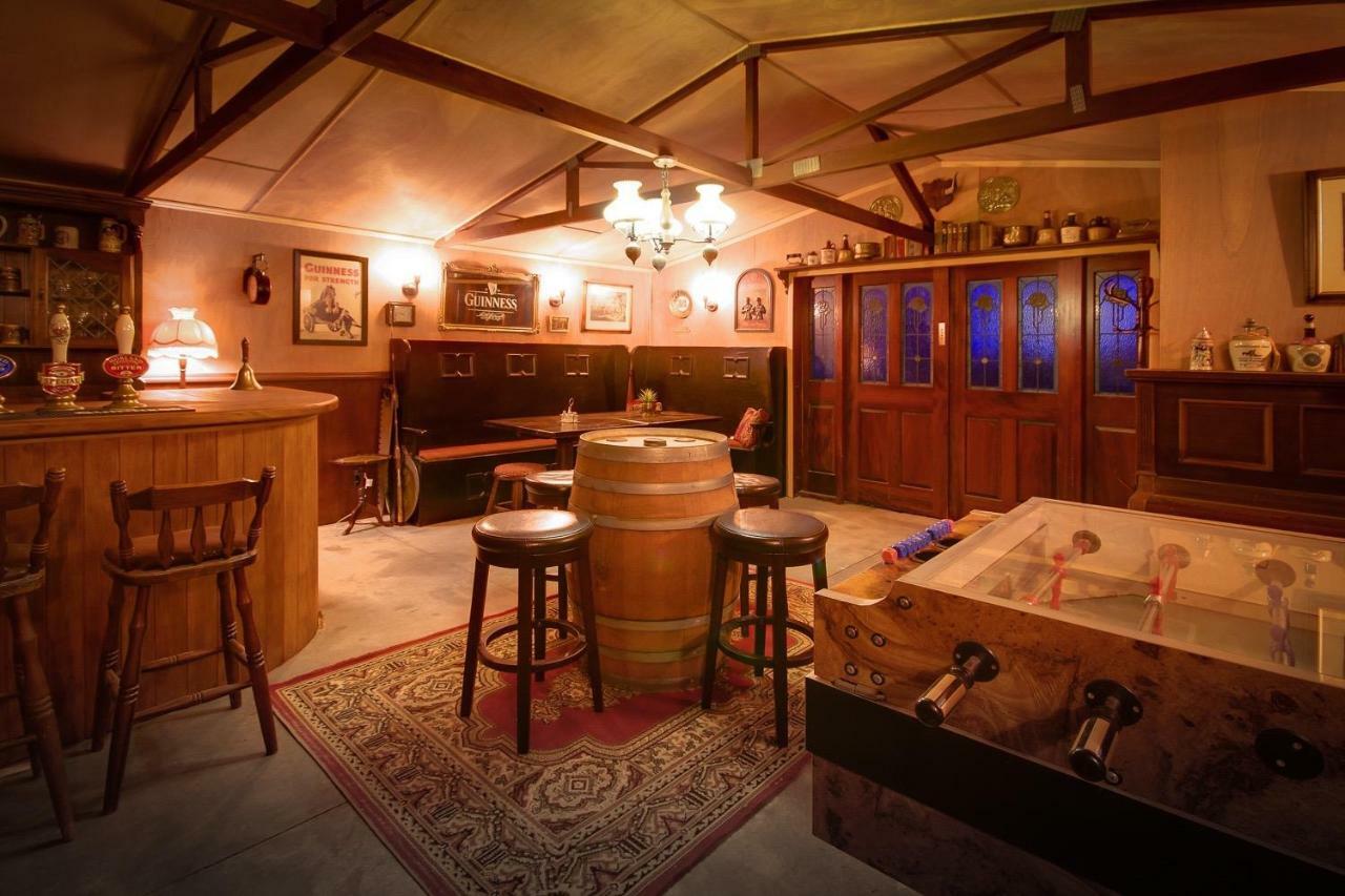Mountviews Glamping- Retro Caravan Getaway Hotel Taupo Exterior photo